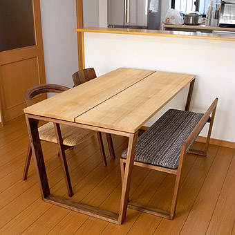オー・ローズ 小泉誠さんの家具 kitoki Mテーブル Mベンチ Mチェア
